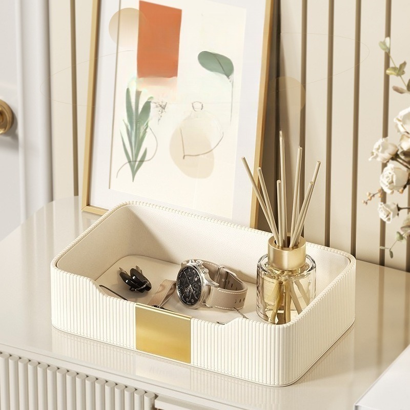 Organizer na biurko z ekoskóry – Luxury Watch Levels recenzja i cena