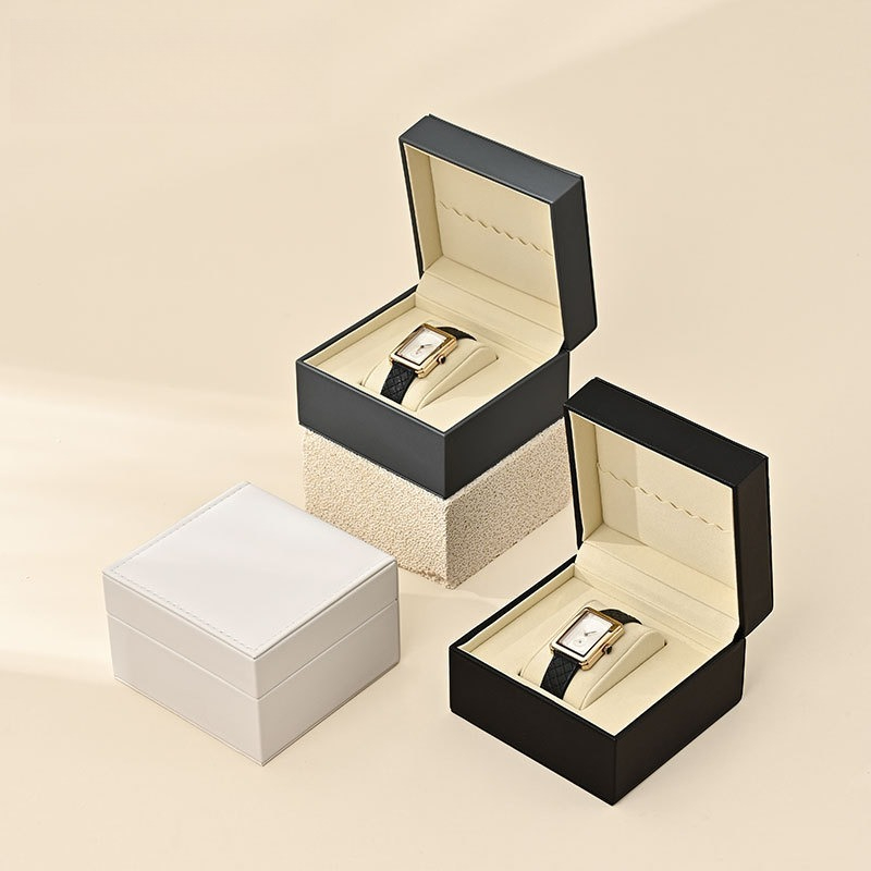 Luksusowe pudełko na zegarki z – Luxury Watch Collection Box recenzja i cena