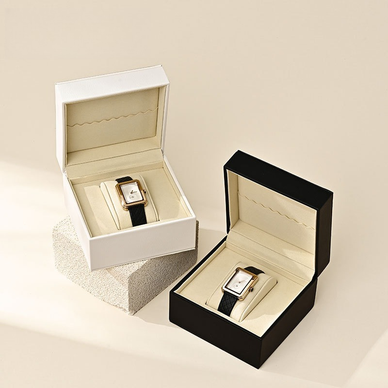 Luksusowe pudełko na zegarki z – Luxury Watch Collection Box recenzja i cena