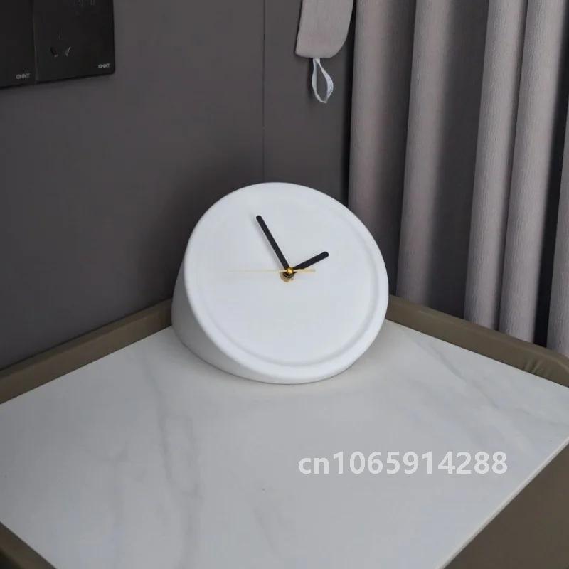 8-calowe narożne zegary ścienn – Luxury Watch House recenzja i cena