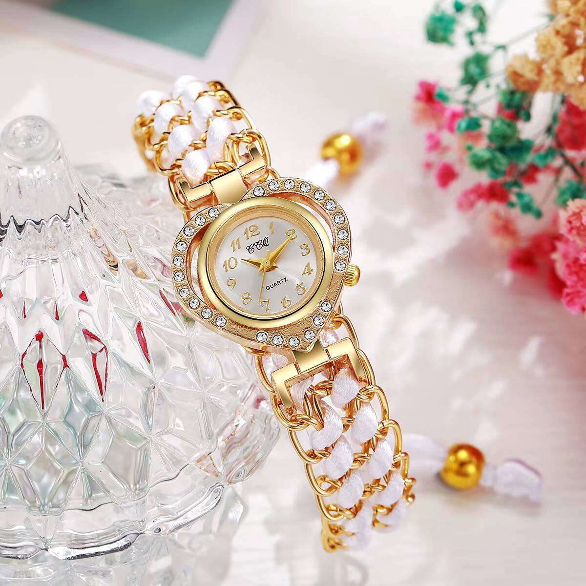 Modne damskie zegarki z cyrkon – Open Heart Watch recenzja i cena