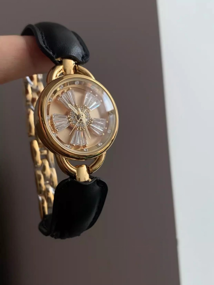 Luksusowy damski zegarek kwarc – Luxury Watch House recenzja i cena