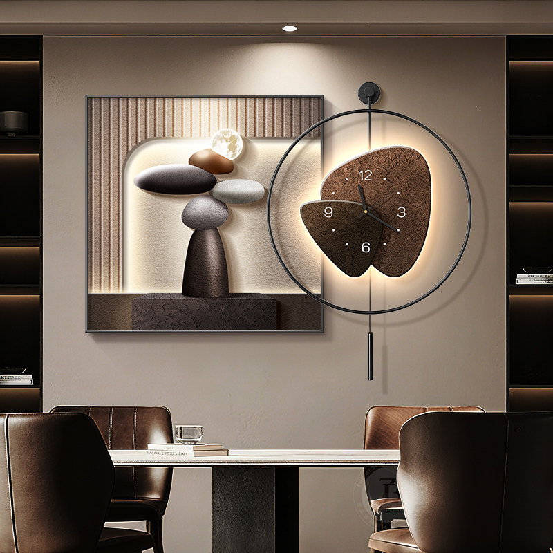 Godinnik na zegarze ściennym D – Luxury Watch House recenzja i cena