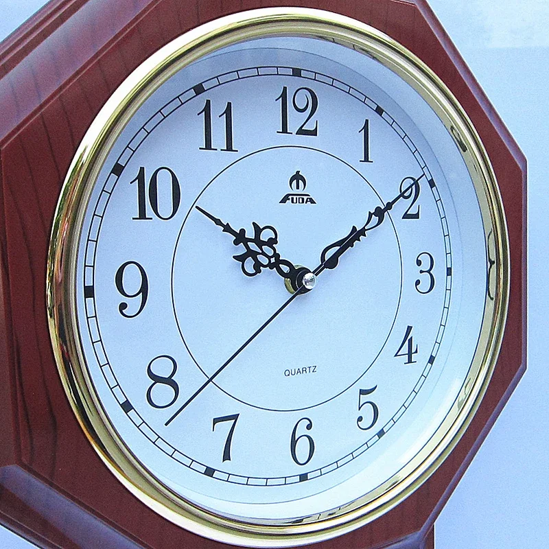 Zegar ścienny w stylu vintage  – Luxury Watch House recenzja i cena