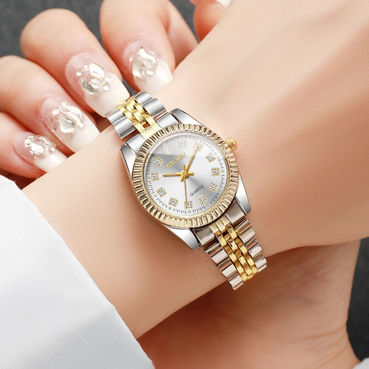 Damski zegarek kwarcowy z cyrk – Luxury Watch Case Travel recenzja i cena